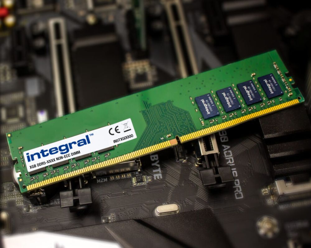 Evolution of RAM DDR5. RAM for PCs, Laptops and Servers Integral Memory Secondary Image